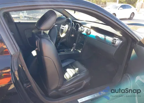 2007 Ford Mustang Gt Deluxe/Gt Premium z USA, uszkodzony, nr VIN 1ZVFT82H275363767